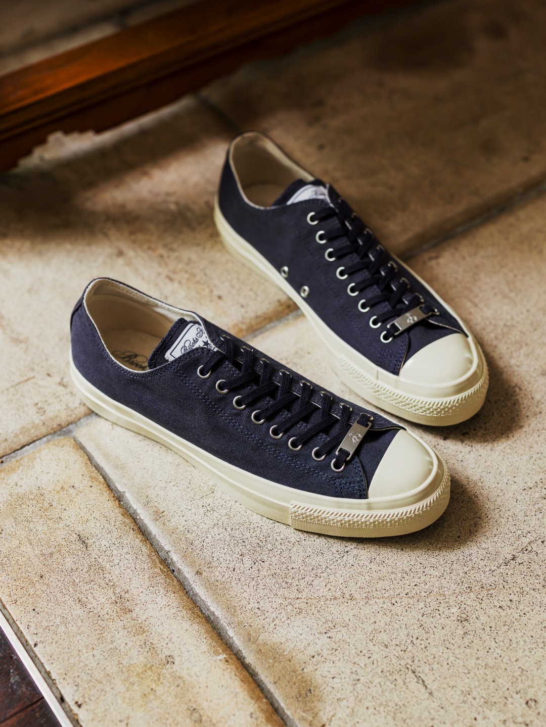 Brooks Brothers × CONVERSE コラボ第二弾、オールスターが10月14日発売！