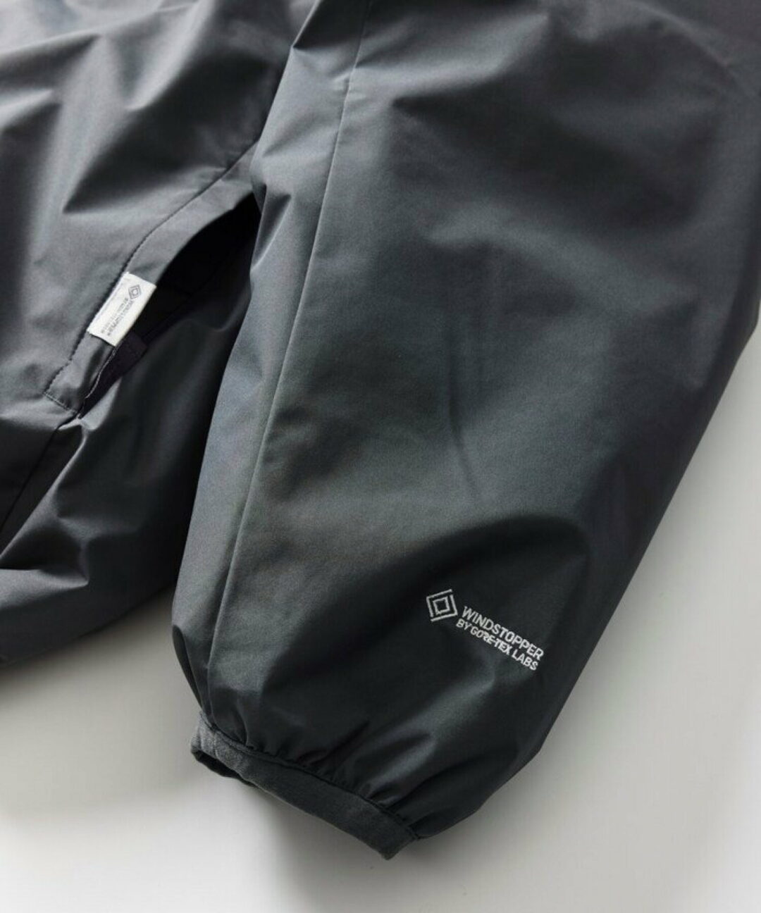 FREAK'S STORE × Plus Phenixの新作ダウンジャケット、11月に発売決定