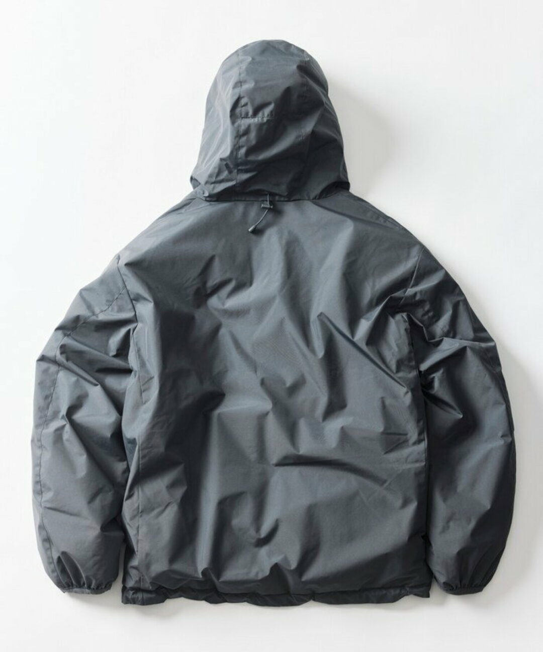 FREAK'S STORE × Plus Phenixの新作ダウンジャケット、11月に発売決定