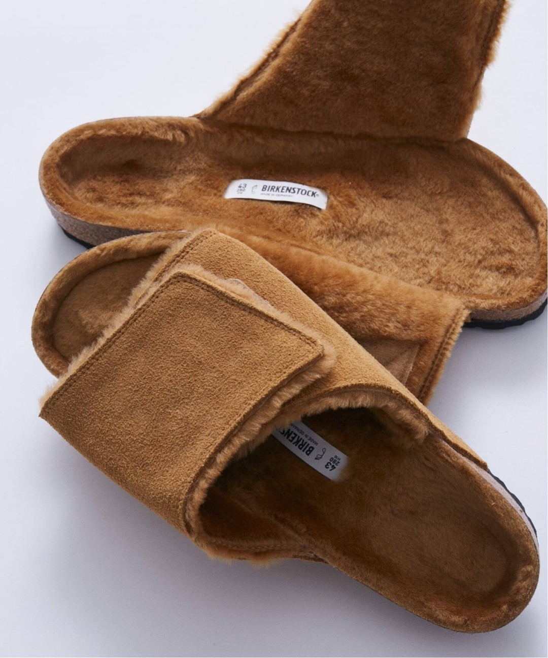JOURNAL STANDARD × BIRKENSTOCK 別注モデルが遂に登場！