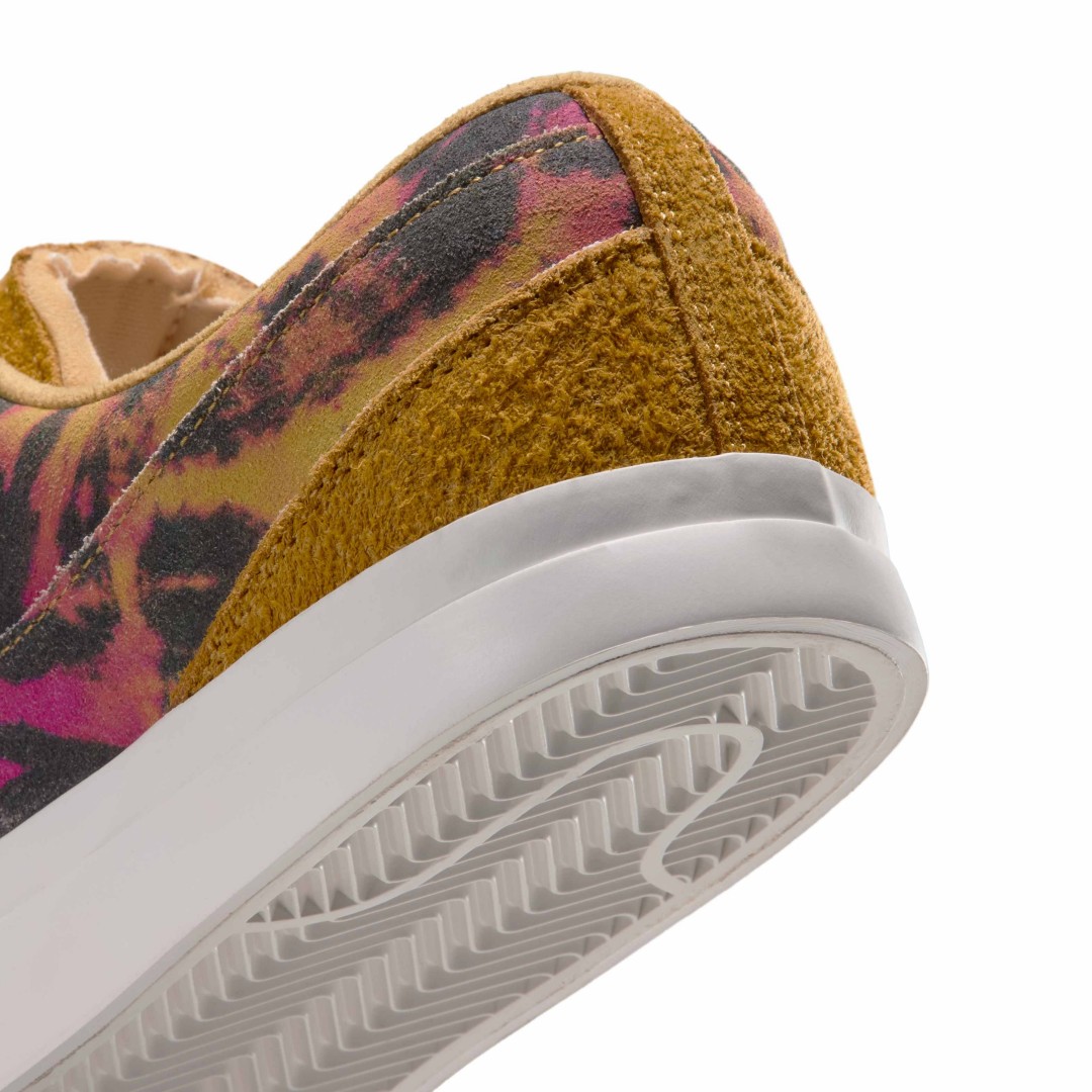 NIKE BLAZY “タイダイ/ダークサルファー” 10/16発売決定！