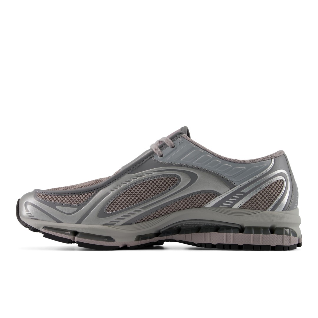 ニューバランス U1890 9VF “Truffle Salt/Silver Metallic” 10/22発売