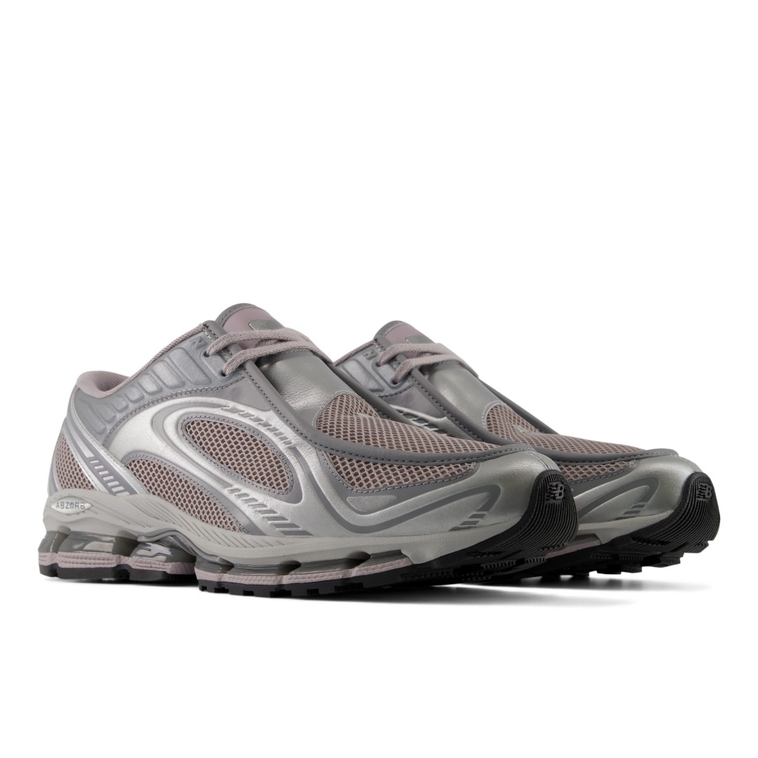 ニューバランス U1890 9VF “Truffle Salt/Silver Metallic” 10/22発売